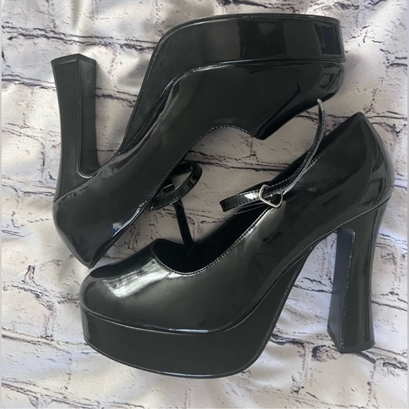 Demonia DOLLY-50 Platform Heels - Picture 9 of 10